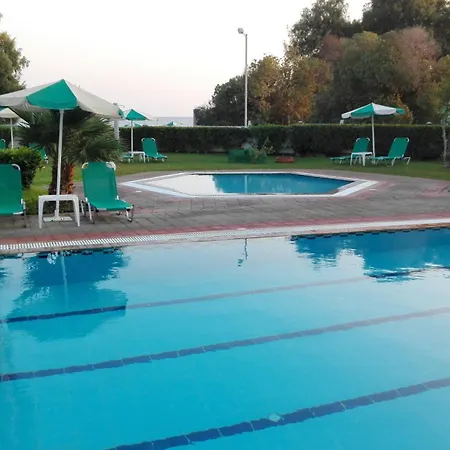 Pylea 3* إياليسوس