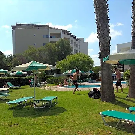 Hotel Pylea
