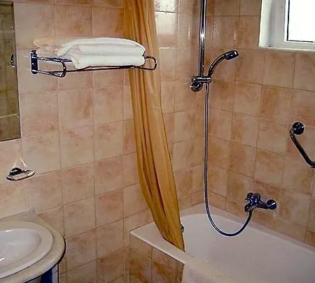 Pylea Szálloda 3*