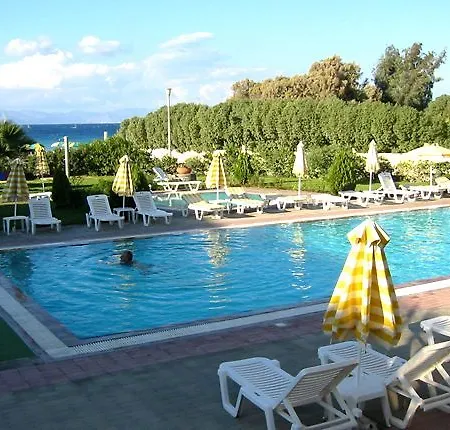 Hotel Pylea 3*